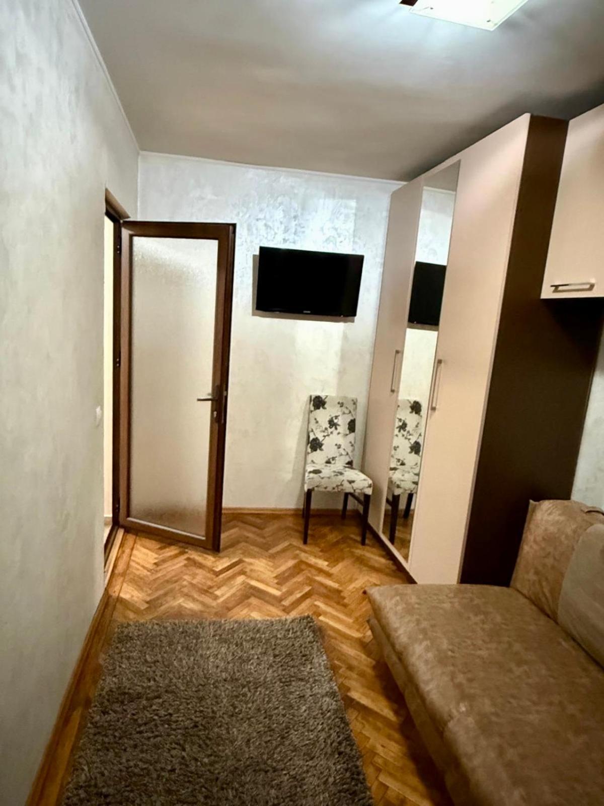 Zen Apartment Galaţi Exterior foto